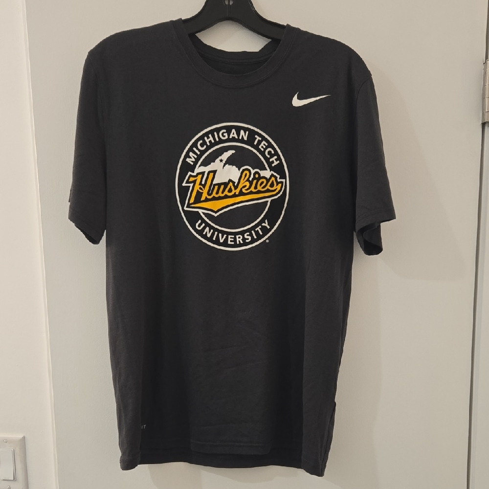 Nike Michigan Tech University Tech Tee, Grey, Medium